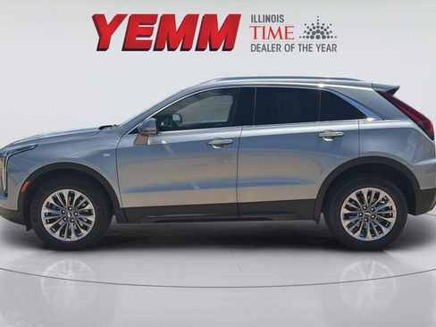 Used 2024 Cadillac XT4 Premium Luxury FWD image 7