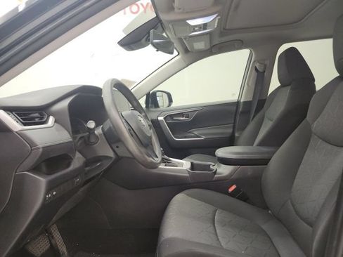 Used 2023 Toyota RAV4 XLE w/ Convenience Package FWD image 11