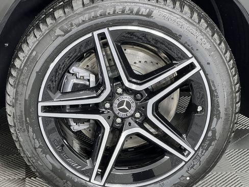 New 2026 Mercedes-Benz GLS 450 4MATIC image 15