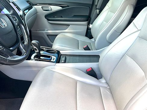 Used 2019 Honda Ridgeline RTL-E image 13