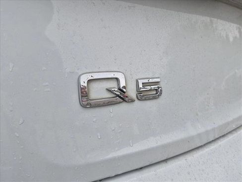 Used 2023 Audi Q5 2.0T Premium Plus w/ Premium Plus Package AWD/4WD image 16