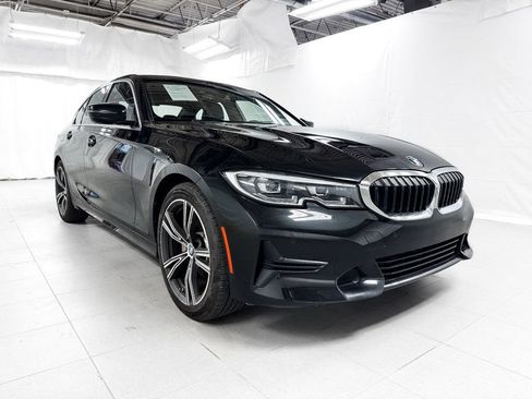 Used 2021 BMW 330e xDrive w/ Premium Package AWD/4WD image 8