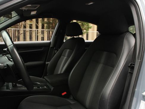 Used 2022 Honda Civic Sport image 16