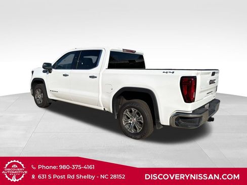 Used 2025 GMC Sierra 1500 SLT AWD/4WD image 8