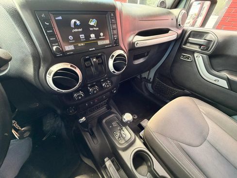 Used 2014 Jeep Wrangler Sahara w/ Connectivity Group AWD/4WD image 10