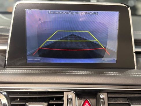 Used 2019 Genesis G70 2.0T Advanced RWD image 25