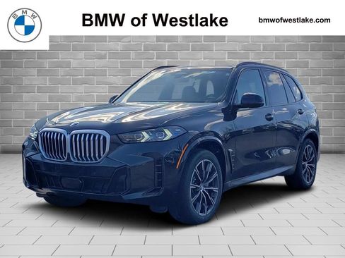 New 2026 BMW X5 xDrive40i w/ M Sport Package AWD/4WD image 1