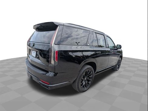 Certified 2023 Cadillac Escalade Sport w/ LPO, ONYX Package AWD/4WD image 4