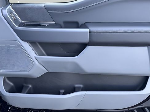 New 2026 Ford F150 XLT w/ XLT Chrome Appearance Package image 28