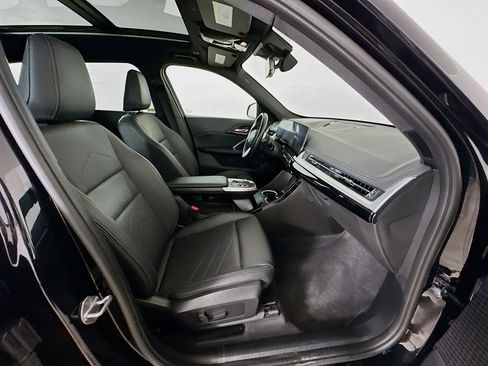 Used 2025 BMW X1 xDrive28i image 31