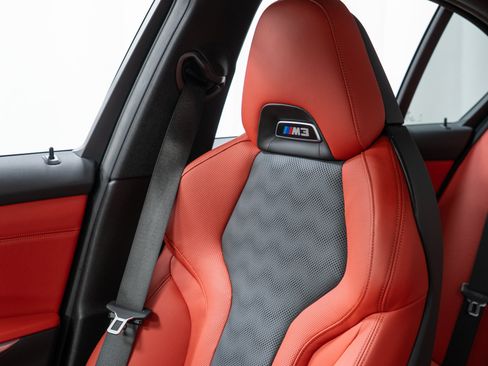 Used 2023 BMW M3 w/ M Carbon Exterior Package RWD image 15