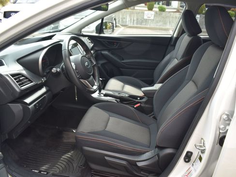Used 2018 Subaru Crosstrek 2.0i Premium AWD/4WD image 18