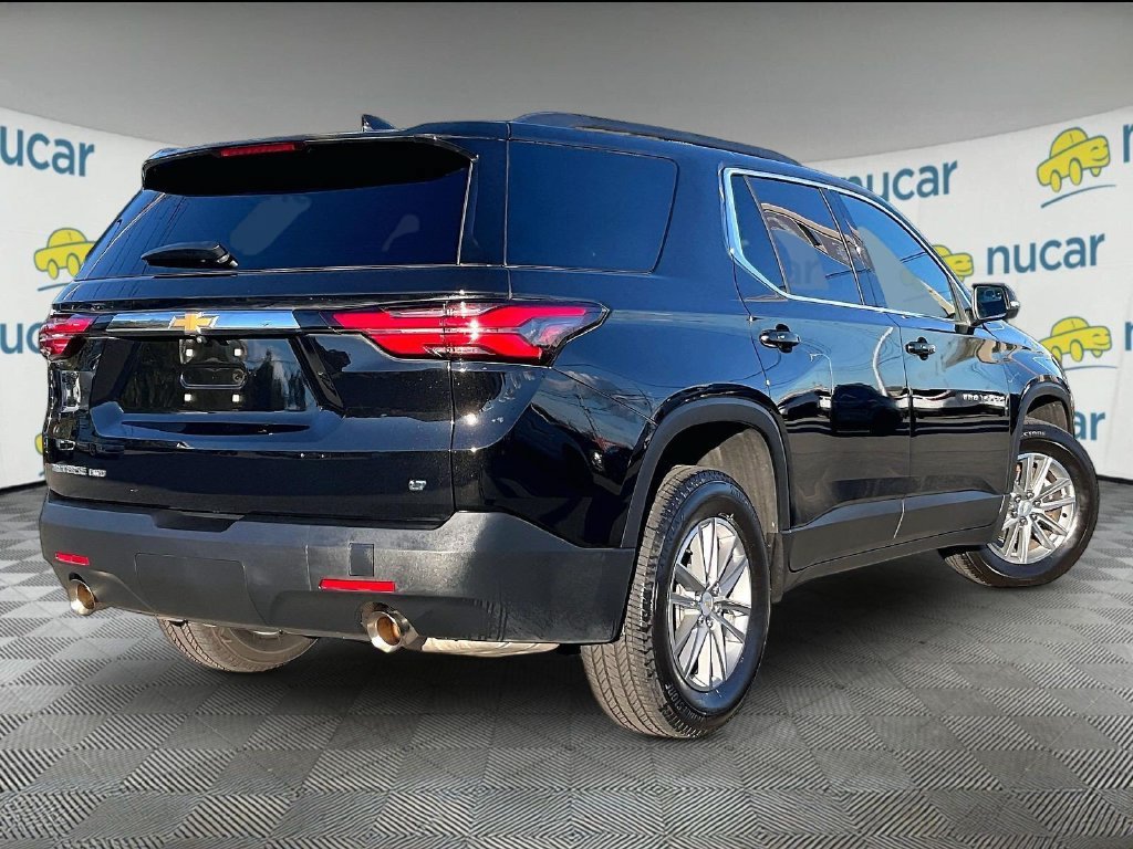 Used 2023 Chevrolet Traverse LT AWD/4WD image 6