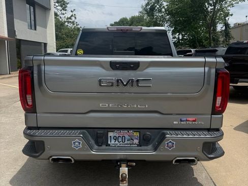 Used 2023 GMC Sierra 1500 Denali Ultimate AWD/4WD image 3