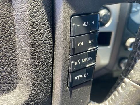 Used 2014 Ford F150 XLT w/ XLT Chrome Package RWD image 20