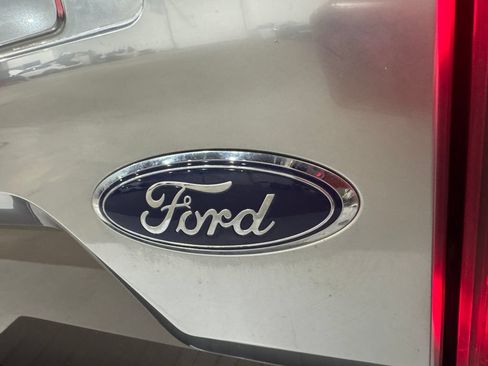 Used 2018 Ford F150 King Ranch w/ Equipment Group 601A Luxury AWD/4WD image 36