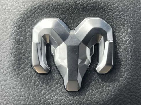 New 2025 RAM 1500 Big Horn AWD/4WD image 30
