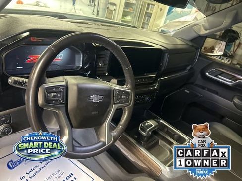 Used 2023 Chevrolet Silverado 1500 RST image 14