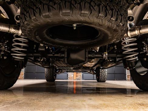 Used 2025 Ford F150 Raptor image 16