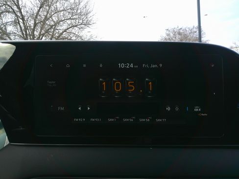 Used 2022 Hyundai Palisade Calligraphy image 24