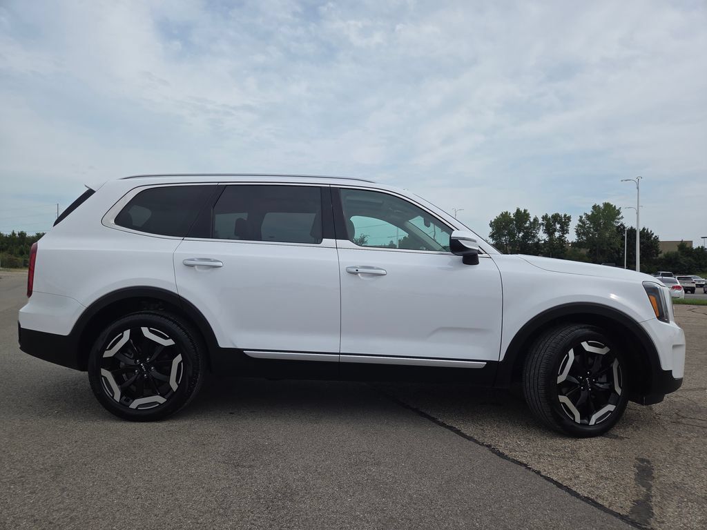 Used 2024 Kia Telluride S w/ S Sunroof Package AWD/4WD image 24