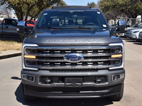 Certified 2024 Ford F250 Platinum w/ FX4 Off-Road Package image 3