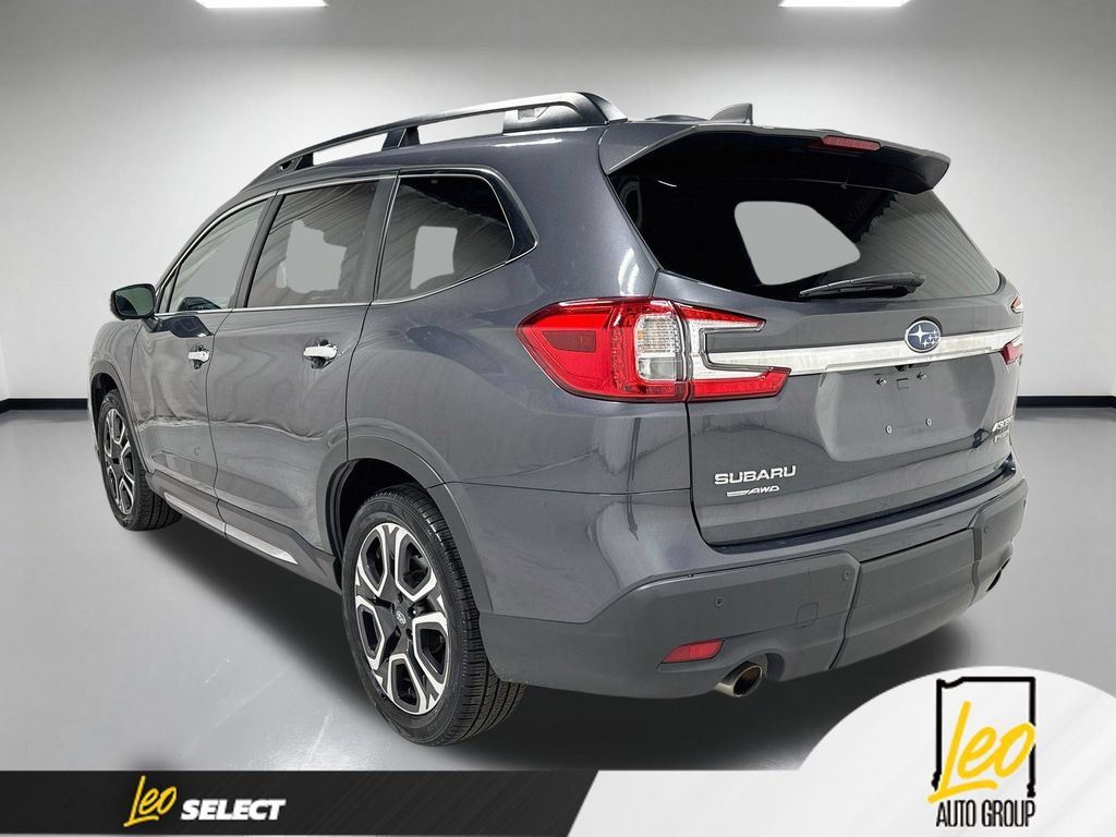 Used 2023 Subaru Ascent Touring AWD/4WD image 10