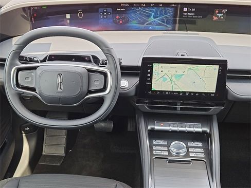 New 2025 Lincoln Nautilus Reserve w/ Jet Appearance Package image 25