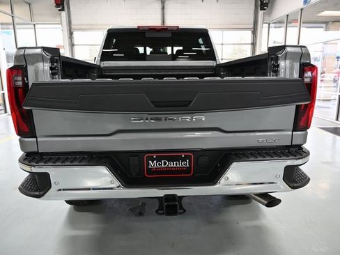 New 2026 GMC Sierra 2500 SLT w/ SLT Premium Package image 7