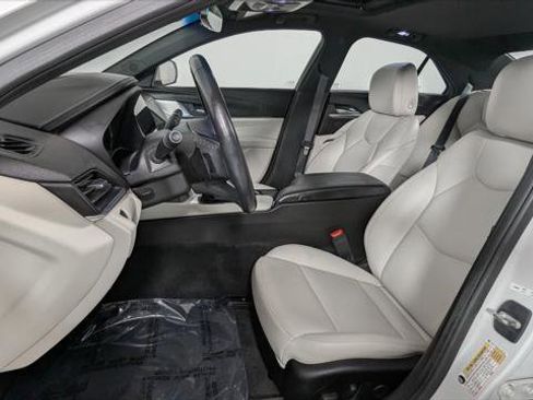 Used 2020 Cadillac CT4 Luxury w/ Sun And Sound Package image 14