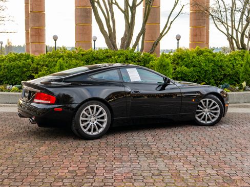 Used 2002 Aston Martin Vanquish RWD image 45