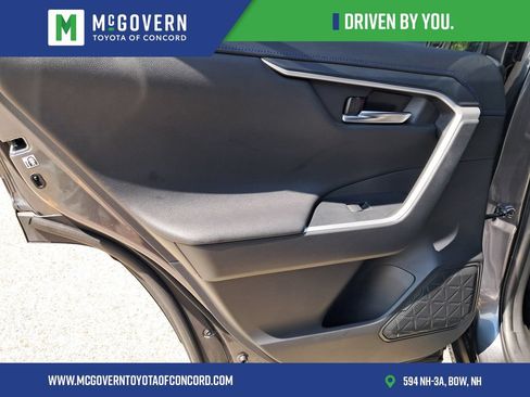 Used 2020 Toyota RAV4 XSE AWD/4WD image 16