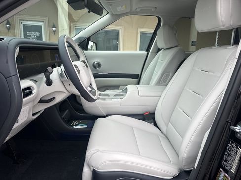 New 2026 Hyundai Palisade Calligraphy FWD image 25