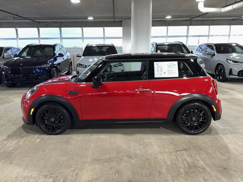 Certified 2024 MINI Cooper 2-Door Hardtop FWD image 5