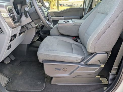 Used 2024 Ford F150 XLT image 15
