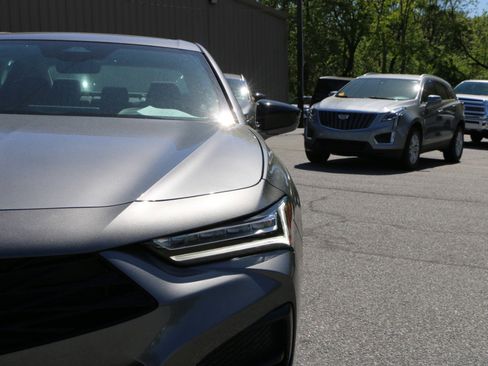 Used 2025 Acura TLX w/ Technology Package FWD image 13