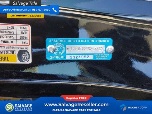 Used 2018 Chevrolet Corvette Convertible w/ 3LT Preferred Equipment Group image 4