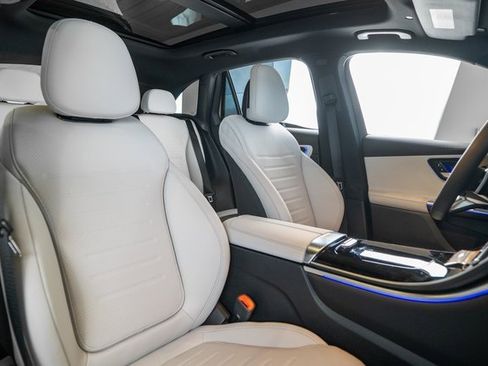 New 2026 Mercedes-Benz GLC 300 4MATIC image 13