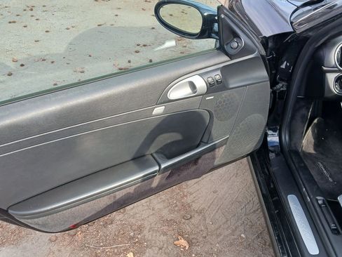 Used 2005 Porsche Boxster image 13