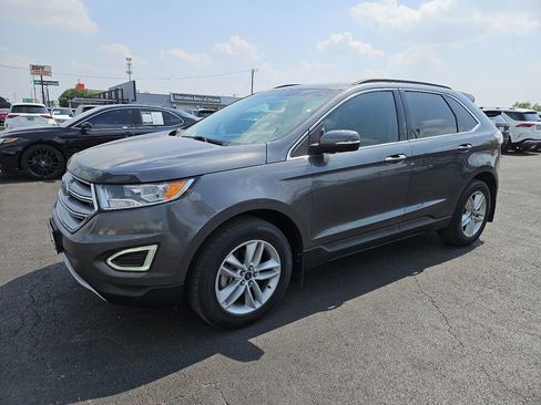 Used 2017 Ford Edge SEL w/ Equipment Group 201A FWD image 2