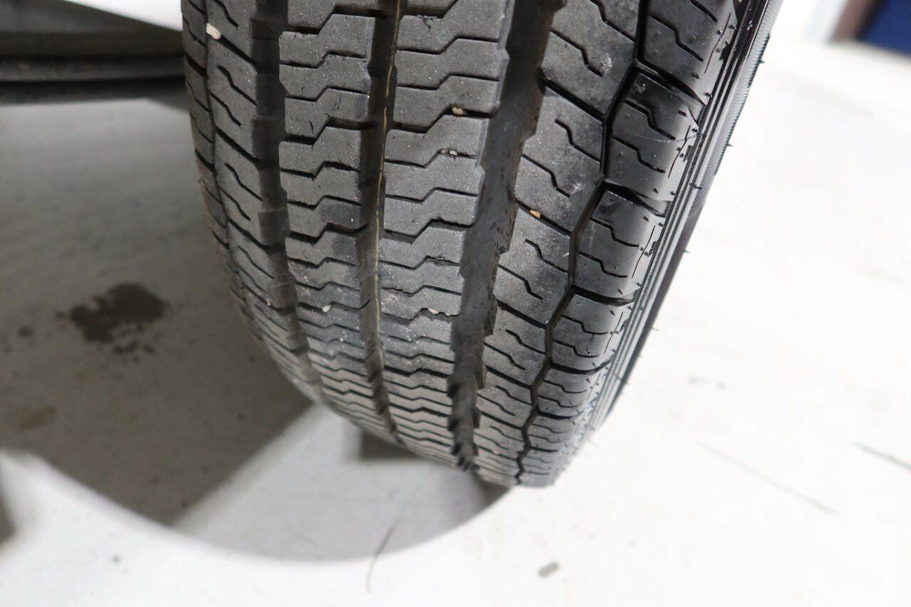 Used 2024 RAM ProMaster 2500 w/ Safety Group FWD image 33