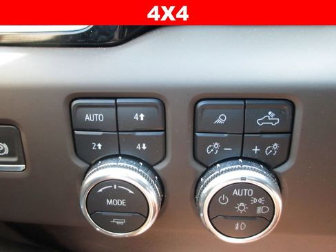 Used 2026 GMC Sierra 1500 Denali w/ Denali Reserve Package image 32