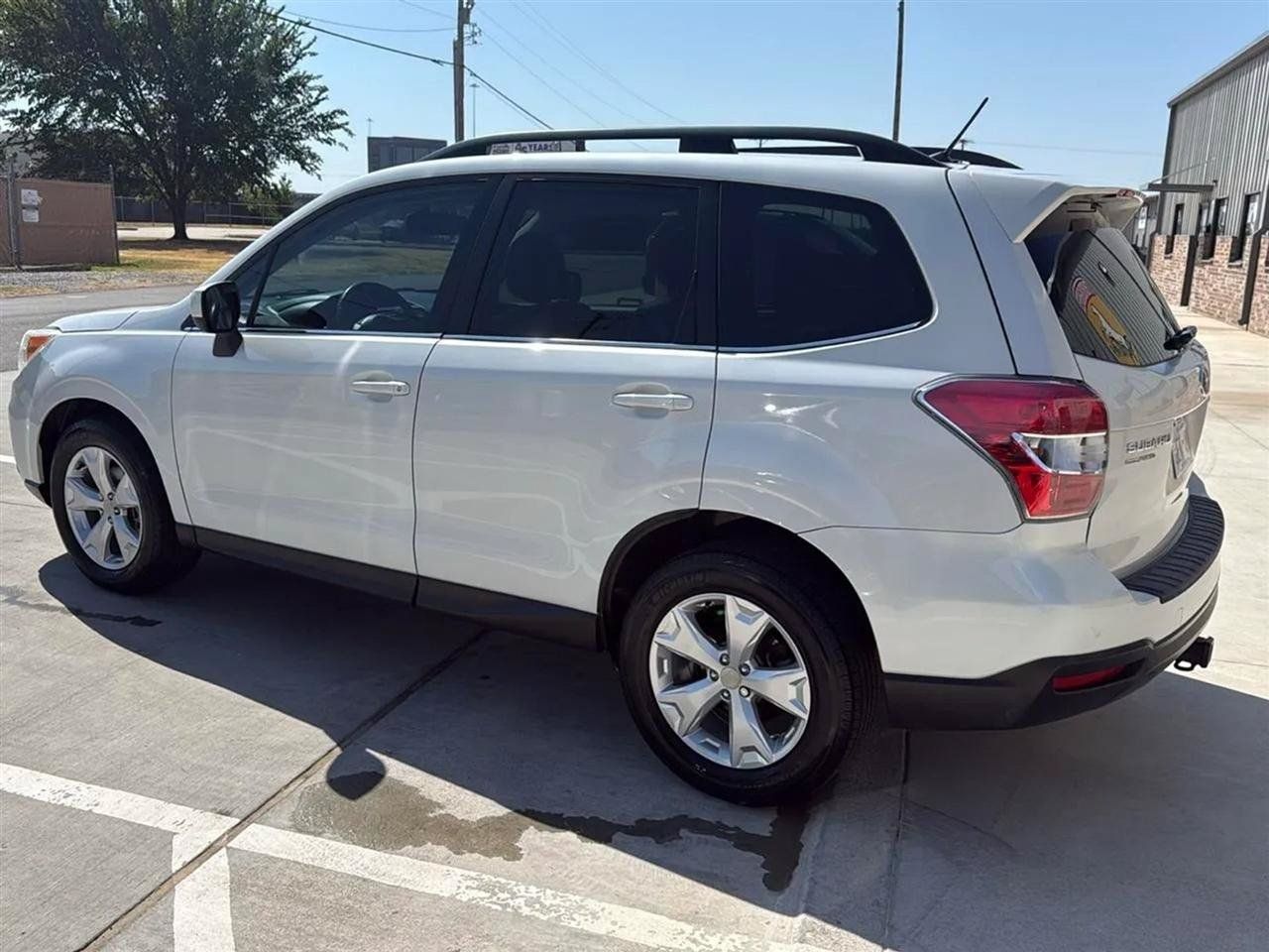 Used 2014 Subaru Forester 2.5i Limited w/ Popular Package #2 AWD/4WD image 15