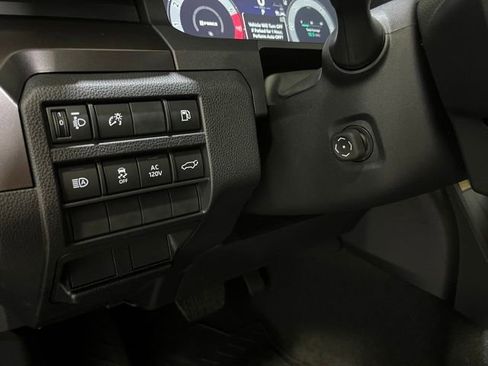 Certified 2026 Toyota 4Runner TRD Off-Road Premium AWD/4WD image 15