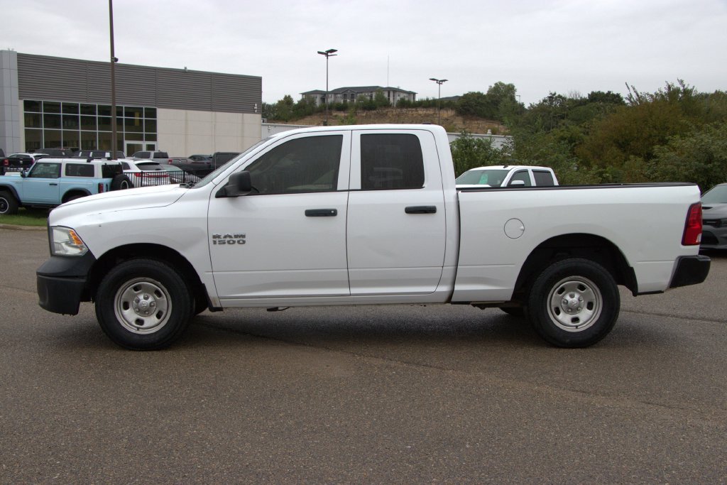 Used 2018 RAM 1500 Tradesman w/ Popular Equipment Group RWD image 3