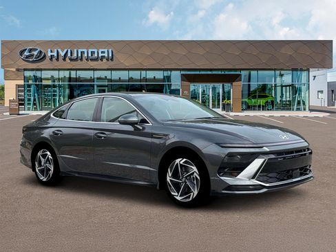 New 2026 Hyundai Sonata SEL FWD image 10