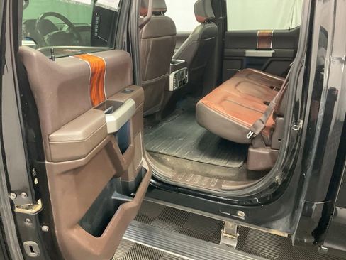 Used 2018 Ford F150 King Ranch w/ Equipment Group 601A Luxury AWD/4WD image 25
