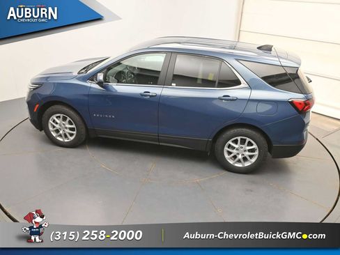 Used 2024 Chevrolet Equinox LT AWD/4WD image 30