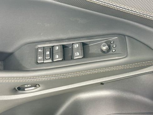 New 2026 Jeep Cherokee Limited AWD/4WD image 17