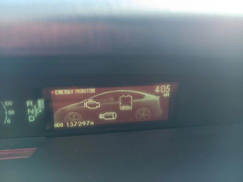 Used 2012 Toyota Prius Two FWD image 13